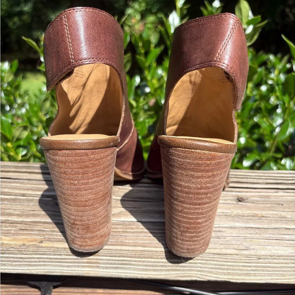 Lucky Brand Brown Heeled Boots with Peep-Toe Design - Picture 4 of 5